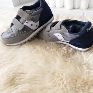 Boys Saucony Velcro sneakers